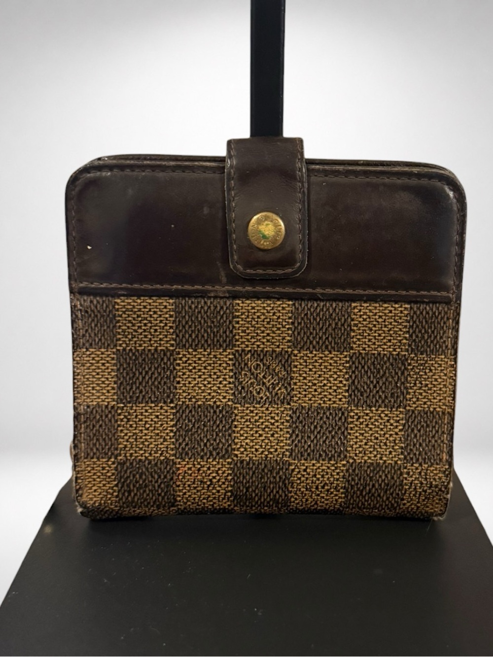 Louis Vuitton Damier Authentic Vintage Ebene Compact Coin Purse Zippy Wallet